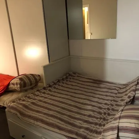 Beau Appartement,proche De Metro