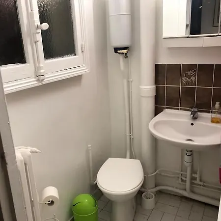 Beau Appartement,proche De Metro Апартаменты Париж