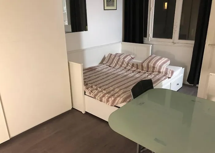 Beau Appartement,proche De Metro 巴黎