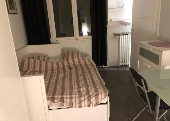 Beau Appartement,proche De Metro * 巴黎