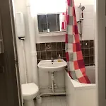 Beau Appartement,proche De Metro Apartamento