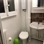 Beau Appartement,proche De Metro Apartamento Paris